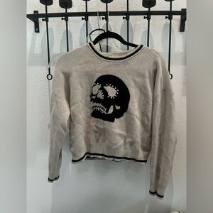Crop skull sweater